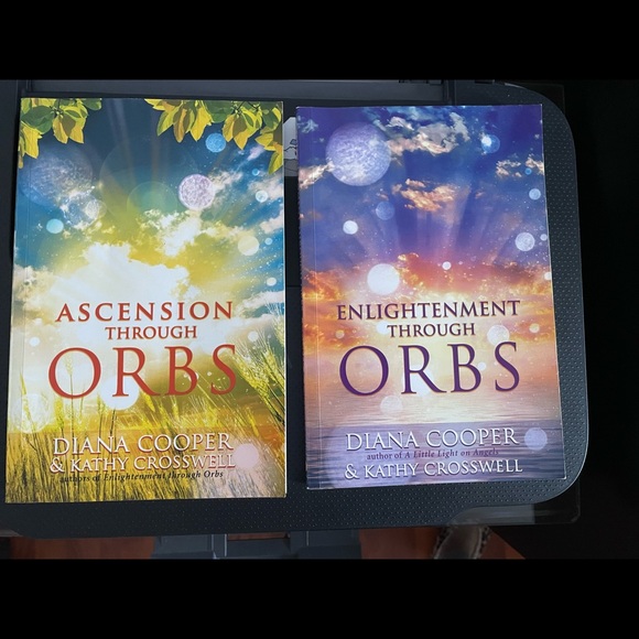 Other - Mystic book bundle